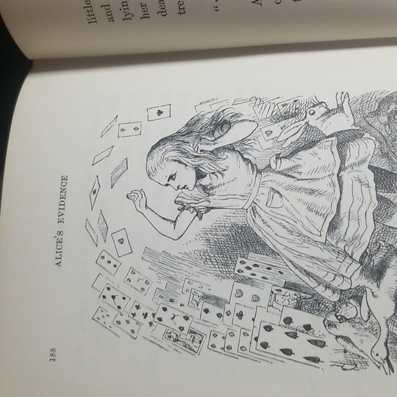 ALICE'S ADVENTURES IN WONDERLAND By Lewis Carroll - Picture 12 of 16
